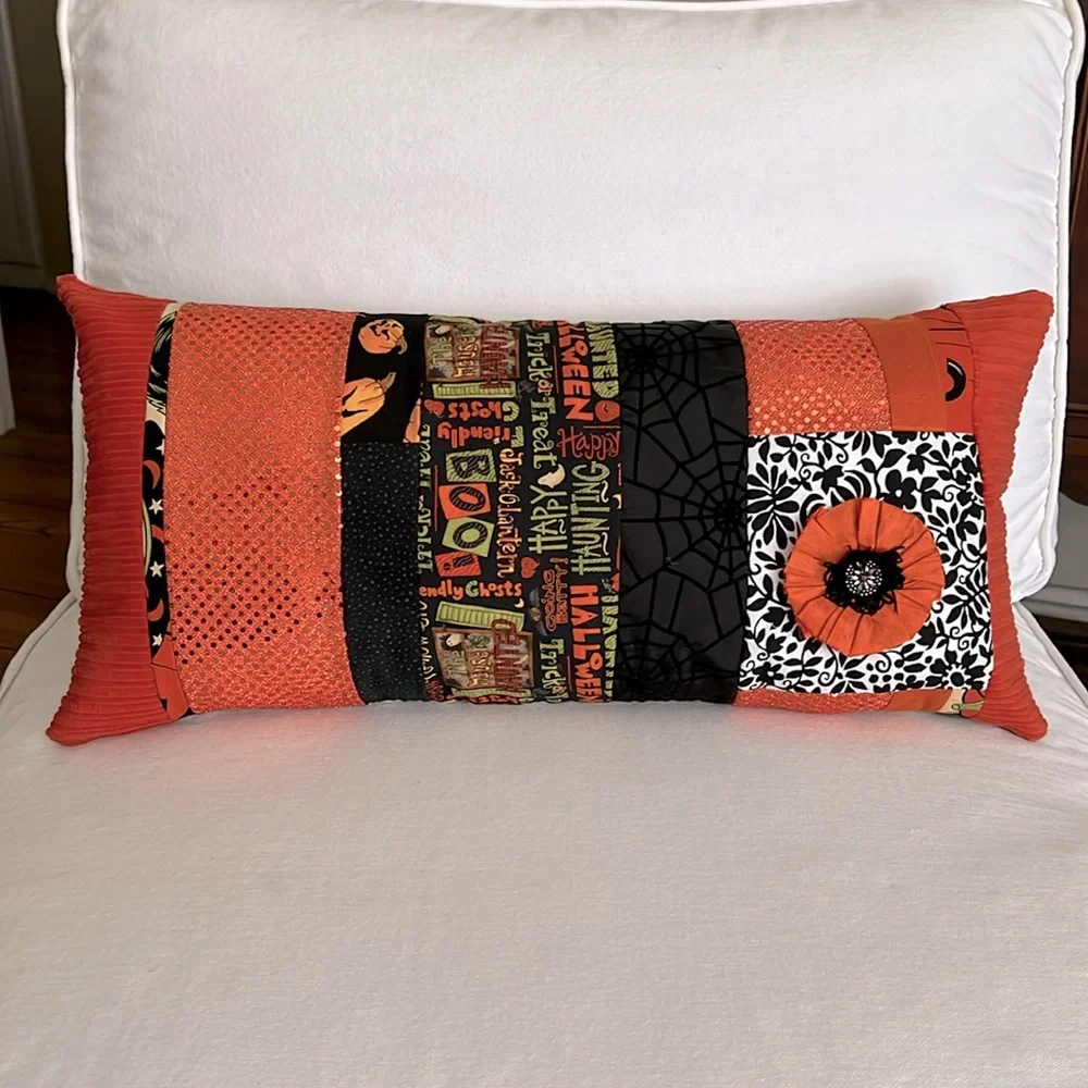 🧡🖤🎃Halloween Patchwork Throw Pillow